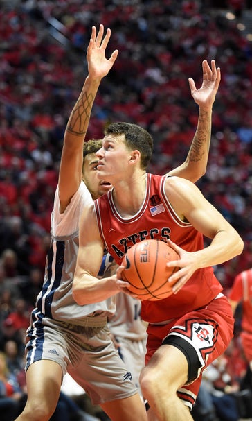 Wetzell, No. 7 SDSU beat Nevada 68-55 to remain undefeated